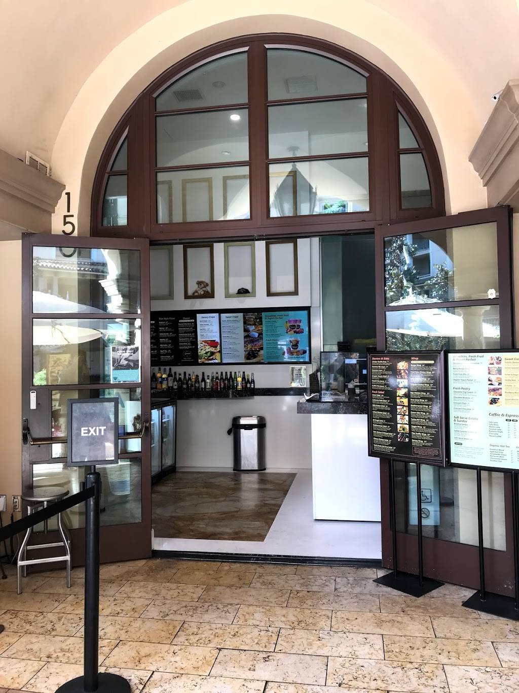 Sweet Beverly | cafe | 240 N Beverly Dr, Beverly Hills, CA 90210, USA | 3108964664 OR +1 310-896-4664