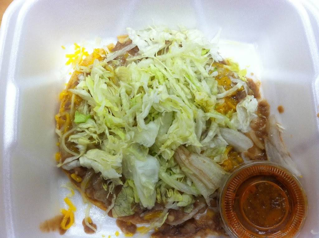 Santanas Mexican Food | restaurant | 1930 W Buckeye Rd, Phoenix, AZ 85009, USA | 6022581124 OR +1 602-258-1124