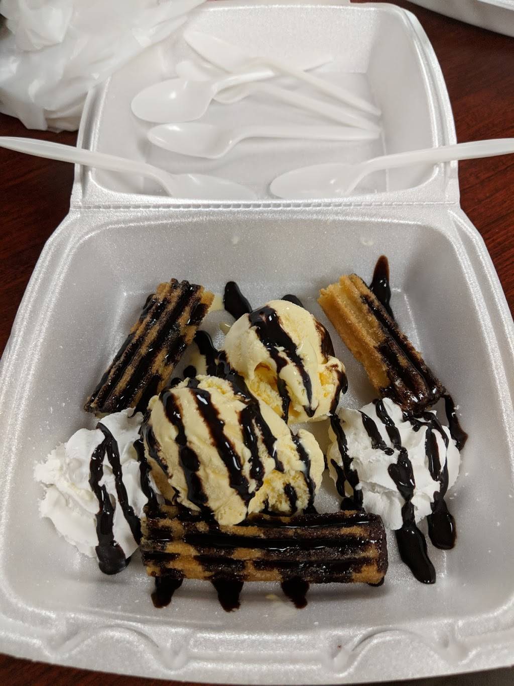 El Cantarito | restaurant | 120 W Santa Fe Ave, Placentia, CA 92870, USA | 7145286090 OR +1 714-528-6090