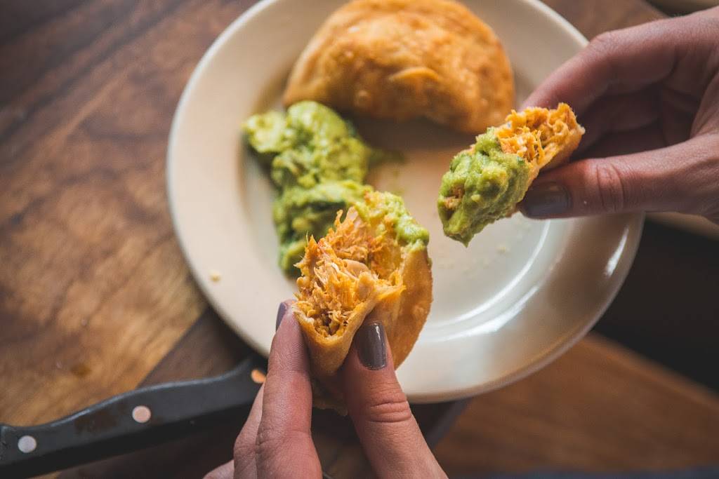 Barcelona Wine Bar | restaurant | 4180 Black Rock Turnpike, Fairfield, CT 06824, USA | 2032550800 OR +1 203-255-0800