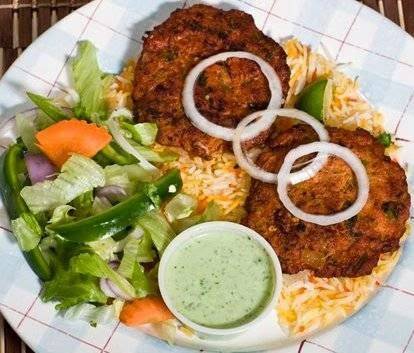 Laziz Biryani Corner | restaurant | 3281-117 Avent Ferry Rd, Raleigh, NC 27606, USA | 9198217991 OR +1 919-821-7991