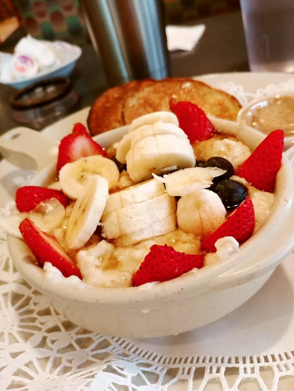 Pomegranate Cafe | restaurant | 55 S Commons Dr, Aurora, IL 60504, USA | 6306920000 OR +1 630-692-0000