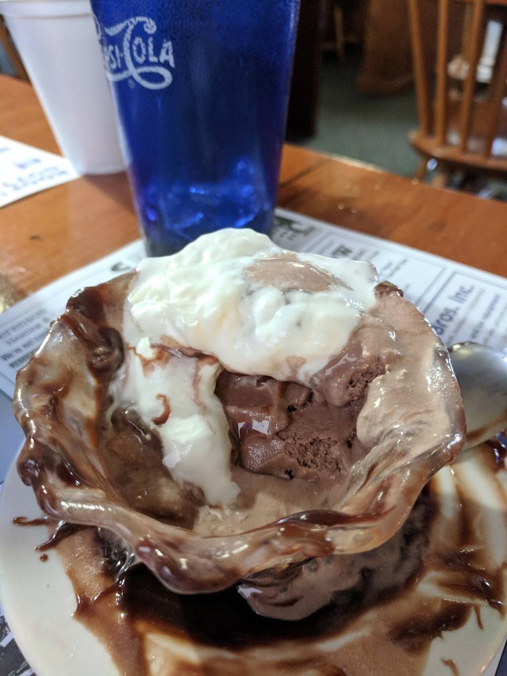 Charcoal Chef | restaurant | 670 Main St N, Woodbury, CT 06798, USA | 2032632538 OR +1 203-263-2538