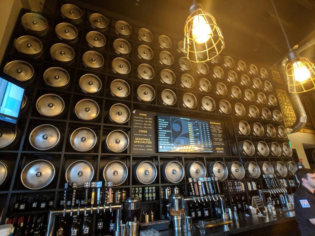 2 Silos Brewing Company | restaurant | 9925 Discovery Blvd, Manassas, VA 20109, USA | 7034202264 OR +1 703-420-2264