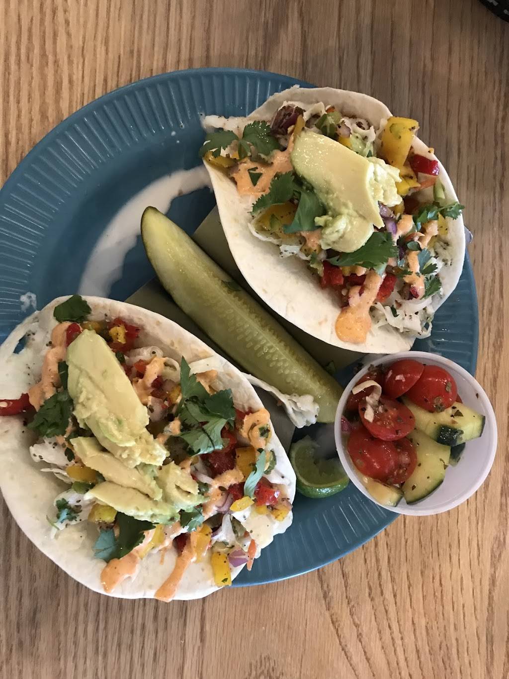 Big Water Fish Market | restaurant | 6641 Midnight Pass Rd, Sarasota, FL 34242, USA | 9415548101 OR +1 941-554-8101