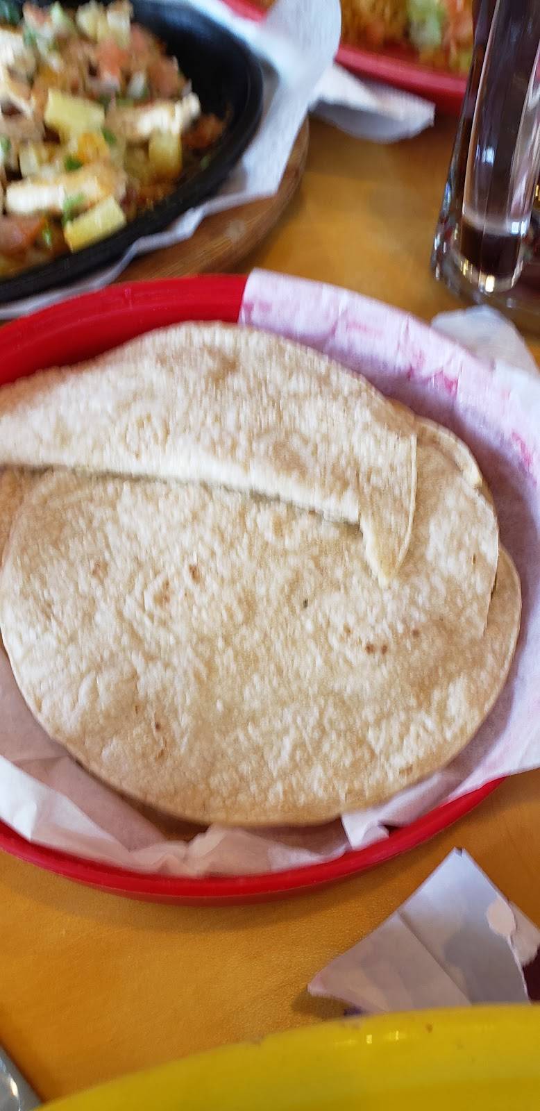 Tres Amigos | restaurant | 1012 Lebanon St, Monroe, OH 45050, USA | 5134027184 OR +1 513-402-7184