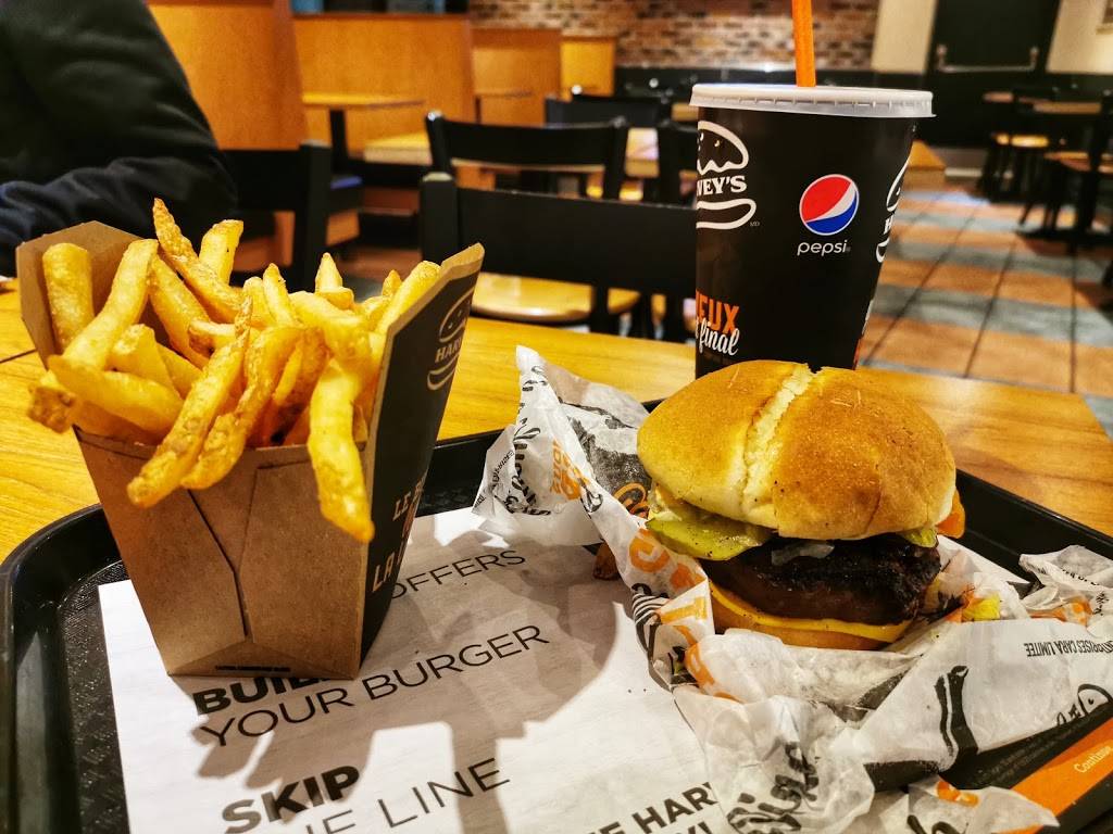 Harveys | restaurant | 12 Gordon St, Guelph, ON N1H 4G7, Canada | 5198211100 OR +1 519-821-1100