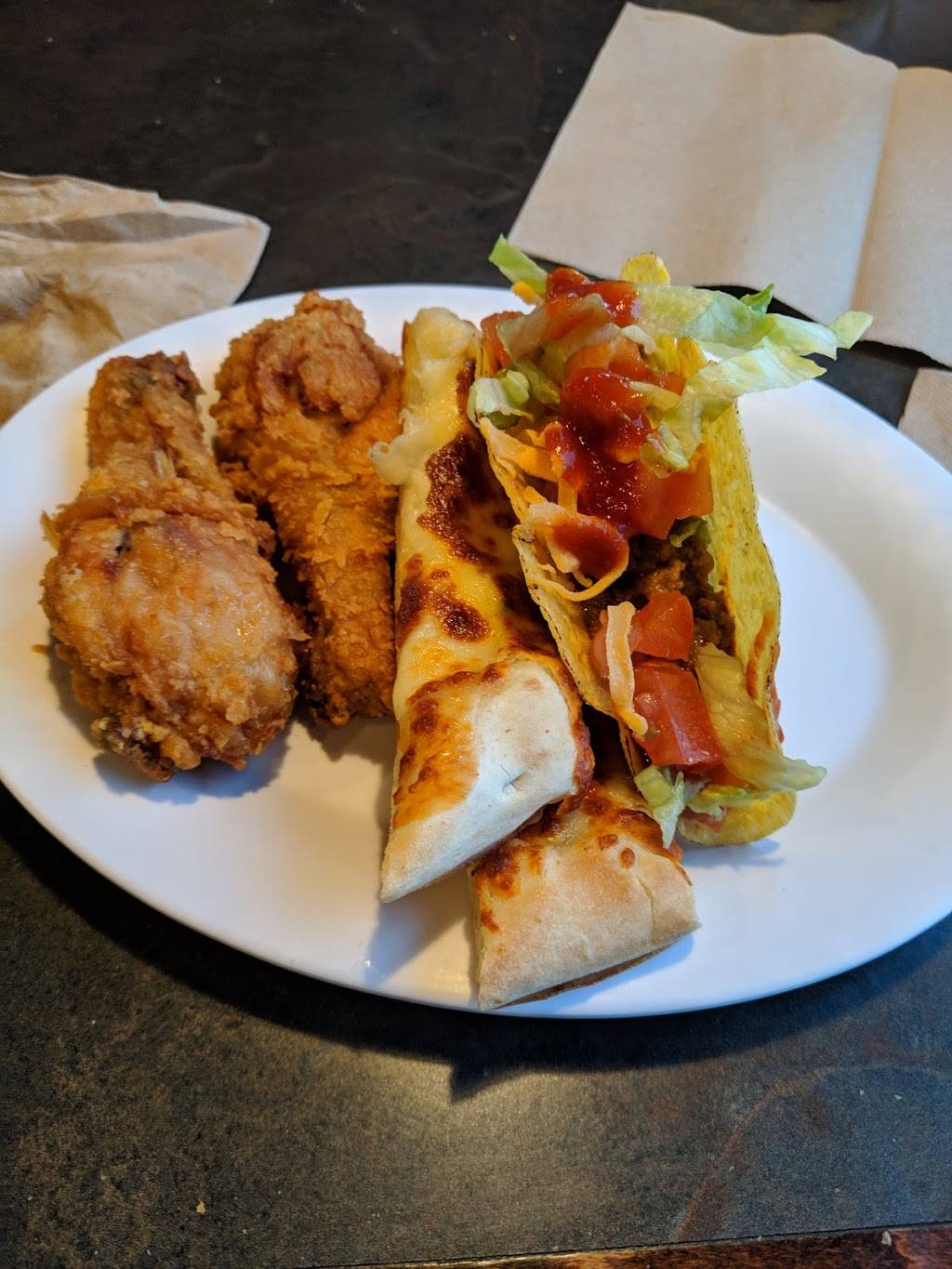 Papa Dons Pizzeria & Buffet | restaurant | 613 Calumet St, Chilton, WI 53014, USA | 9208493043 OR +1 920-849-3043