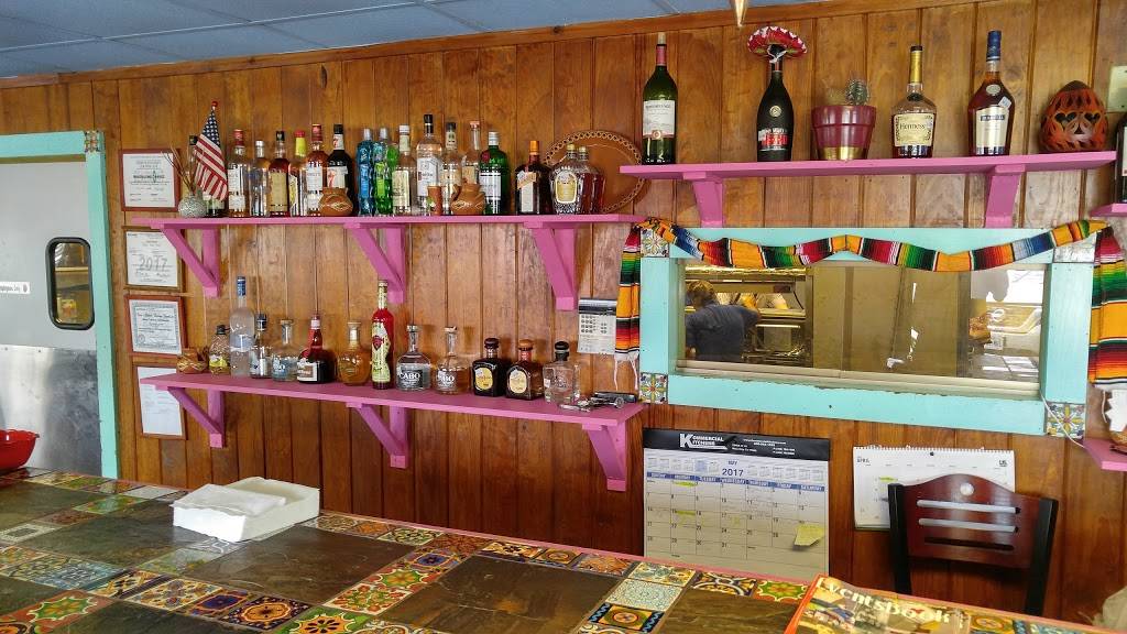 El Habanero Bar & Grill | restaurant | 6685 Eastex Fwy, Beaumont, TX 77706, USA | 4092231661 OR +1 409-223-1661