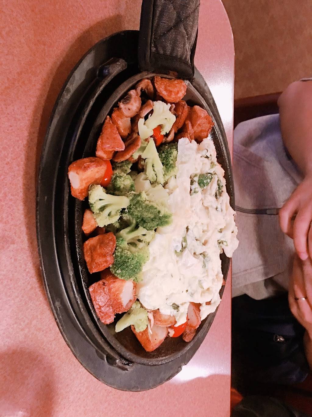 Dennys | restaurant | 814 Ahwanee Ave, Sunnyvale, CA 94085, USA | 4087471449 OR +1 408-747-1449