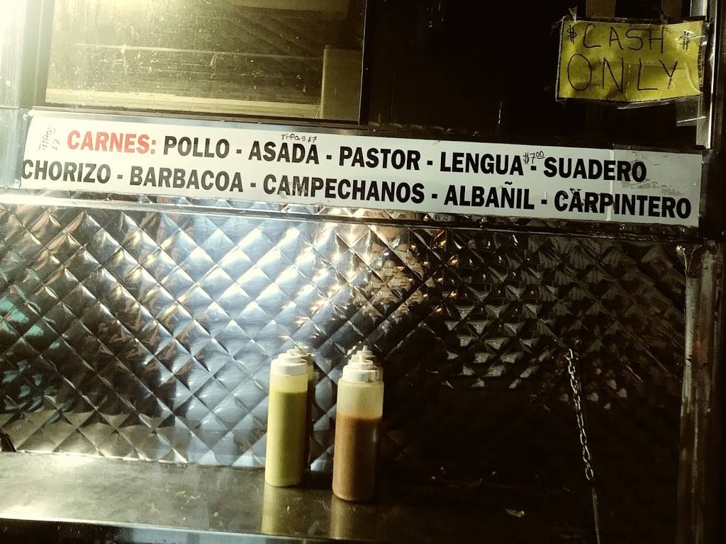 Mini Taquitos | restaurant | 1821 SW Military Dr, San Antonio, TX 78221, USA | 2105484629 OR +1 210-548-4629