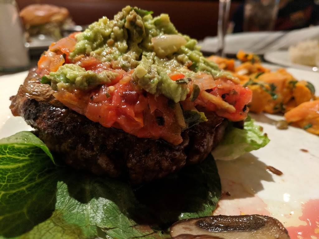 Burtons Grill | restaurant | 1 Cornerstone Square, Westford, MA 01886, USA | 9786921220 OR +1 978-692-1220