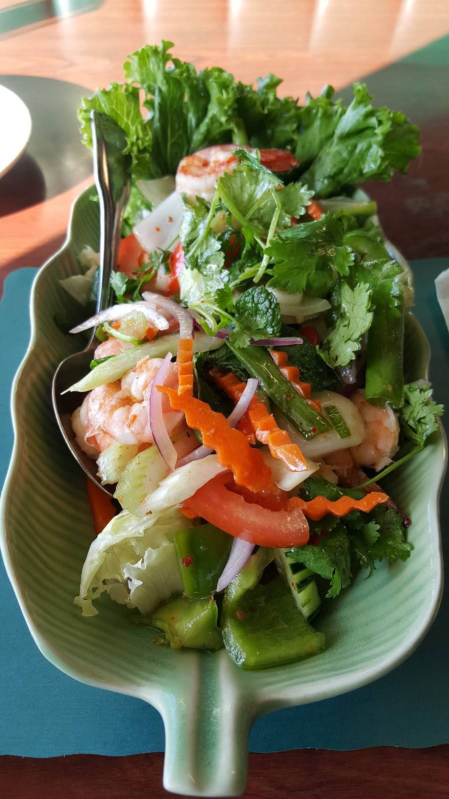Bamboo Fresh Thai Cuisine | restaurant | 7953 University Ave, La Mesa, CA 91942, USA | 6193379700 OR +1 619-337-9700