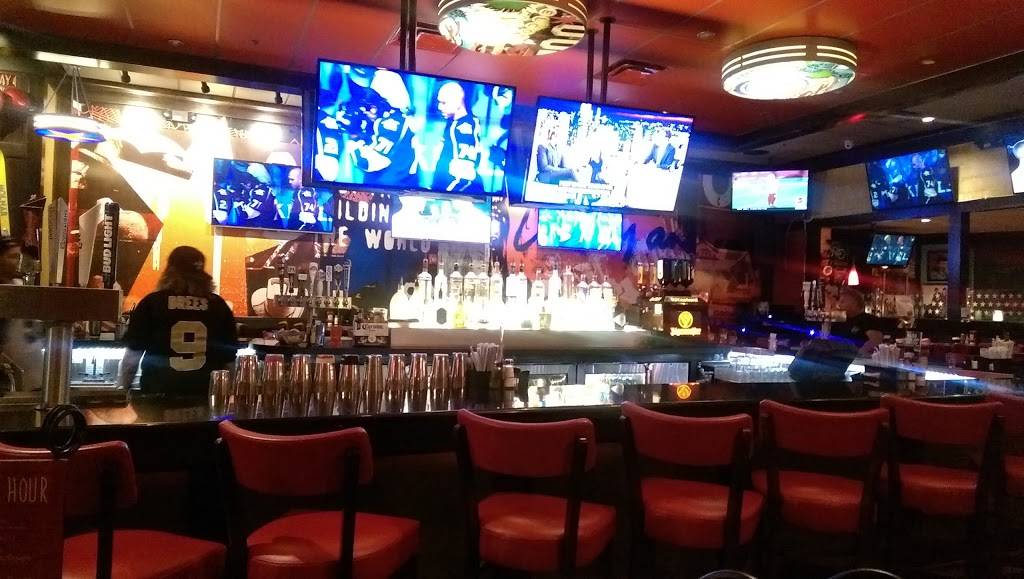 TGI Fridays | restaurant | 2795 Cabot Dr, Corona, CA 92883, USA | 9512778225 OR +1 951-277-8225