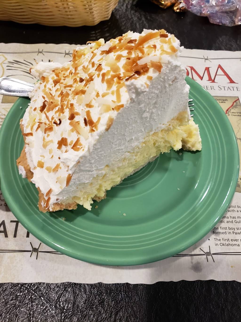 Hammett House Restaurant | restaurant | 1616 W Will Rogers Blvd, Claremore, OK 74017, USA | 9183417333 OR +1 918-341-7333