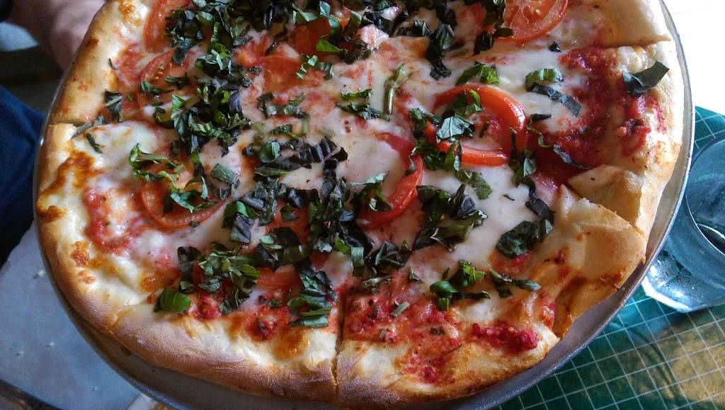 The Original Mama Ds Italian Kitchen | restaurant | 3012 Newport Blvd, Newport Beach, CA 92663, USA | 9496756262 OR +1 949-675-6262