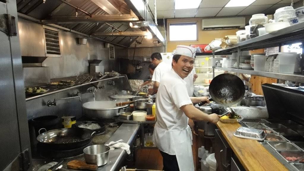 Johnstown Peking Chinese | restaurant | 50 E Main St, Johnstown, NY 12095, USA | 5187622828 OR +1 518-762-2828