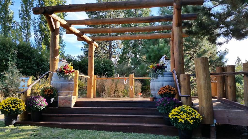 Sierra Banquet Center Inc. & Log Cabin Cafe | restaurant | 3220 Pondorado Rd, Camino, CA 95709, USA | 5306440345 OR +1 530-644-0345