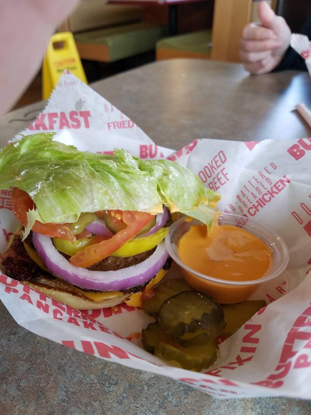 Roy Rogers | restaurant | 1551 S Pleasant Valley Rd, Winchester, VA 22601, USA | 5404315785 OR +1 540-431-5785