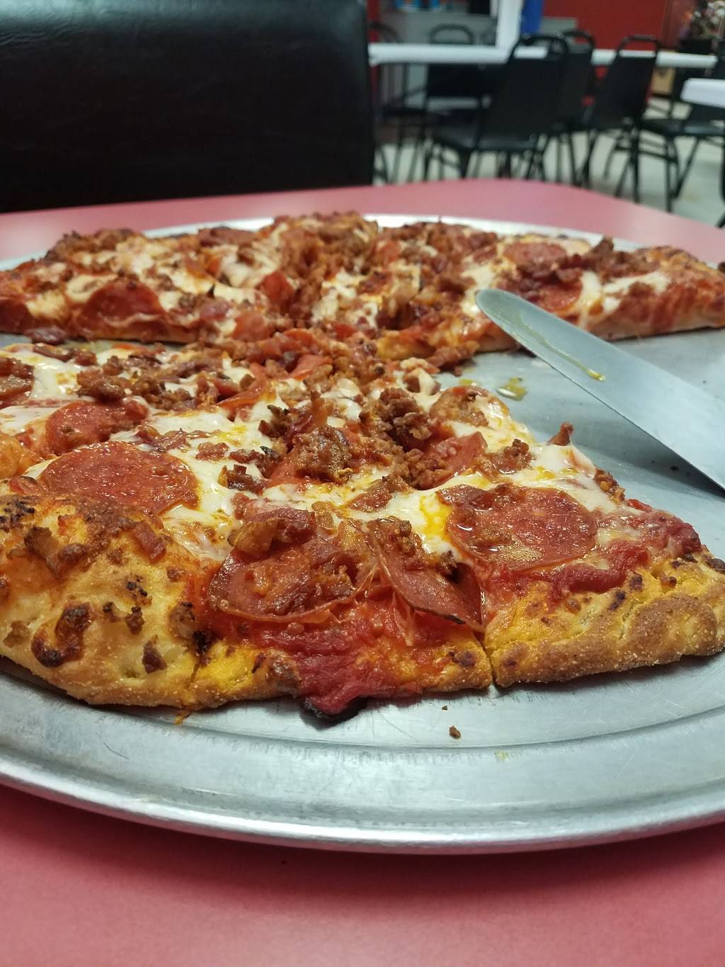 Foxs Pizza | restaurant | 703 Gardenview Dr, Pine Mountain, GA 31822, USA | 7066632002 OR +1 706-663-2002