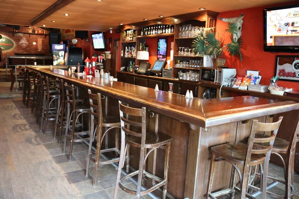 Café San Antonio | restaurant | 525 Rue Saint-Antoine, Contrecoeur, QC J0L 1C0, Canada | 4505872404 OR +1 450-587-2404