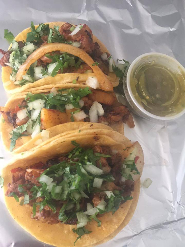 Mobile Coco’s Tacos LLC | restaurant | 1690 Dearborn Ave, Aurora, IL 60505, USA | 6305408279 OR +1 630-540-8279