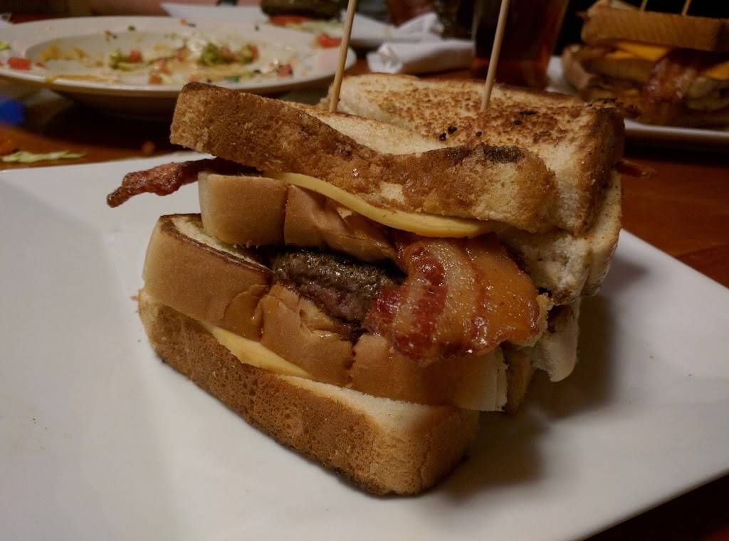 Norfolk Tap Room | restaurant | 101 Granby St, Norfolk, VA 23510, USA | 7579610896 OR +1 757-961-0896