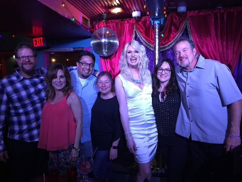 Legendary Bingo | restaurant | 8288 Santa Monica Blvd, West Hollywood, CA 90046, USA | 3236543800 OR +1 323-654-3800