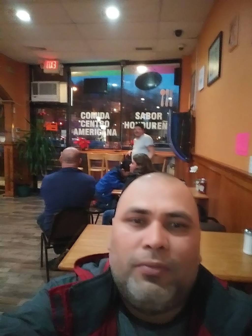 Sabor Hondureño | restaurant | 87 N Main St, Norwalk, CT 06854, USA | 2039391501 OR +1 203-939-1501