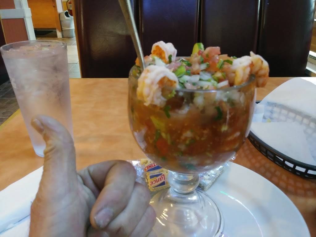 Dos Margaritas | restaurant | 1558 Riverstone Pkwy, Canton, GA 30114, USA | 7707203861 OR +1 770-720-3861