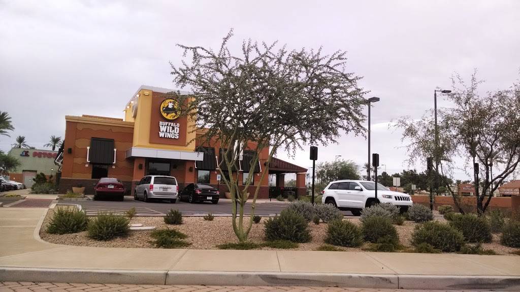 Buffalo Wild Wings | restaurant | 8870 E Indian Bend Rd, Scottsdale, AZ 85250, USA | 4802788791 OR +1 480-278-8791