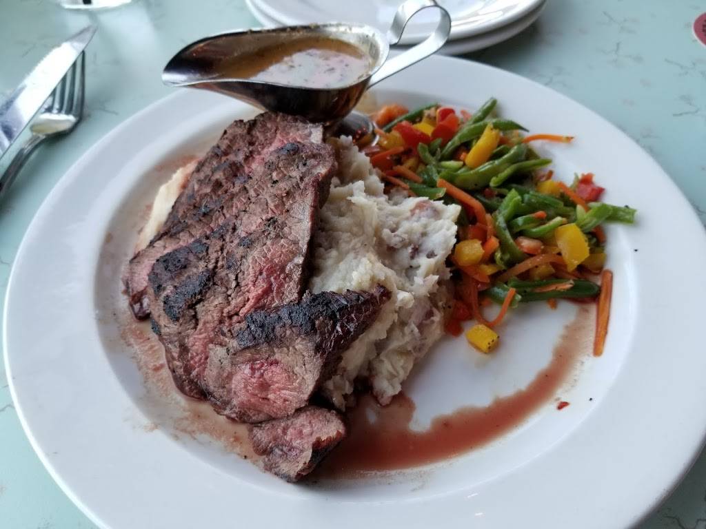 Lucille’s Smokehouse BBQ | restaurant | 6257 E 2nd St, Long Beach, CA 90803, USA | 5624347427 OR +1 562-434-7427