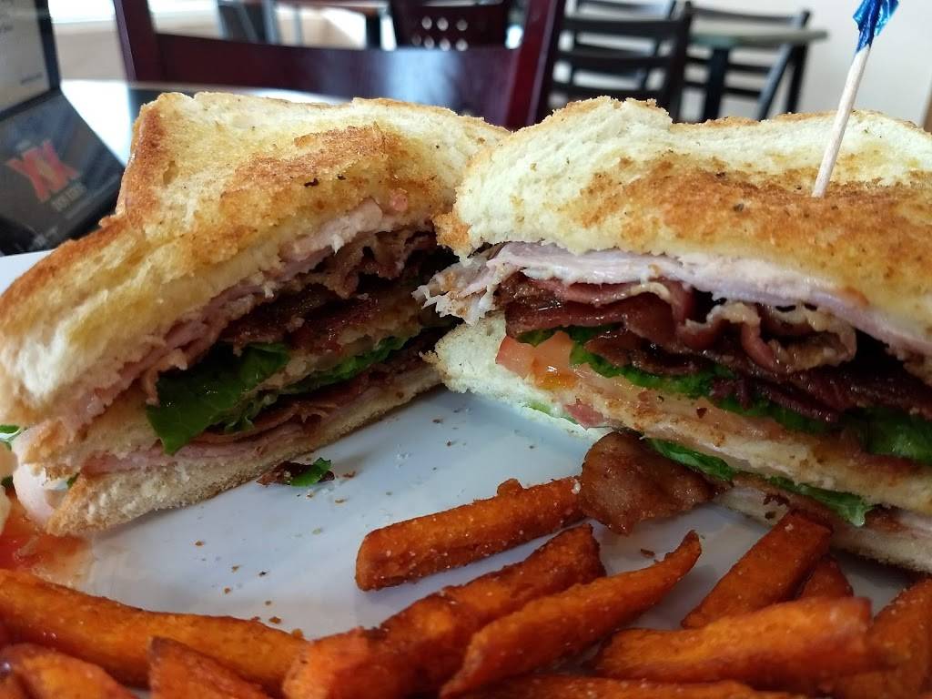 Alumni Sports Bar&grill | restaurant | 146 E Main St, Royse City, TX 75189, USA | 4697235123 OR +1 469-723-5123