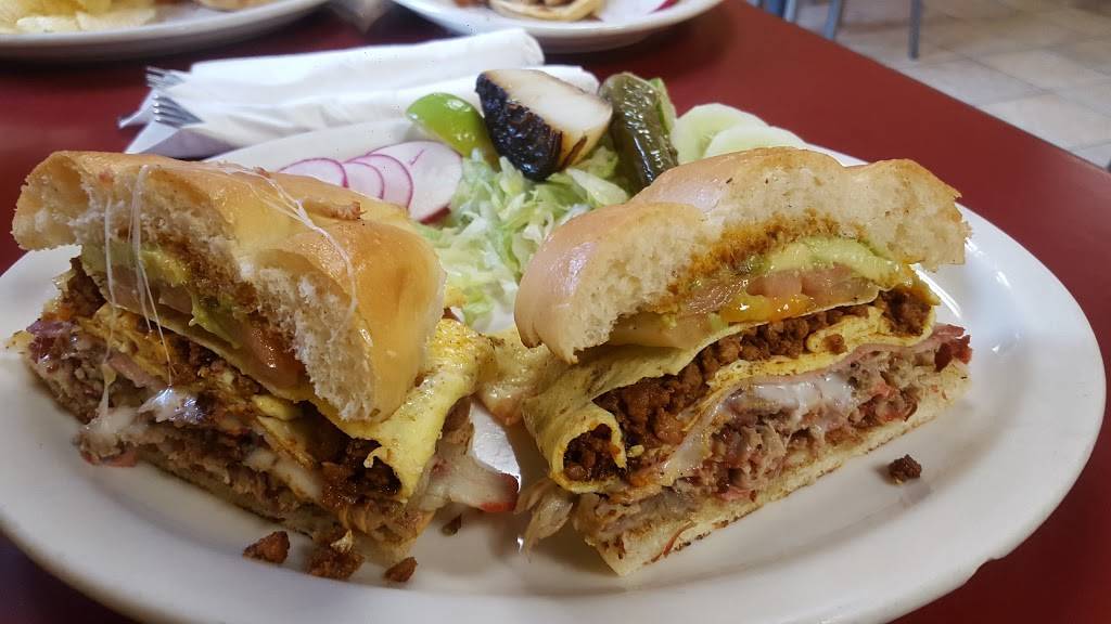 Los Reyes De La Torta | restaurant | 9230 N 7th St, Phoenix, AZ 85020, USA | 6028702967 OR +1 602-870-2967
