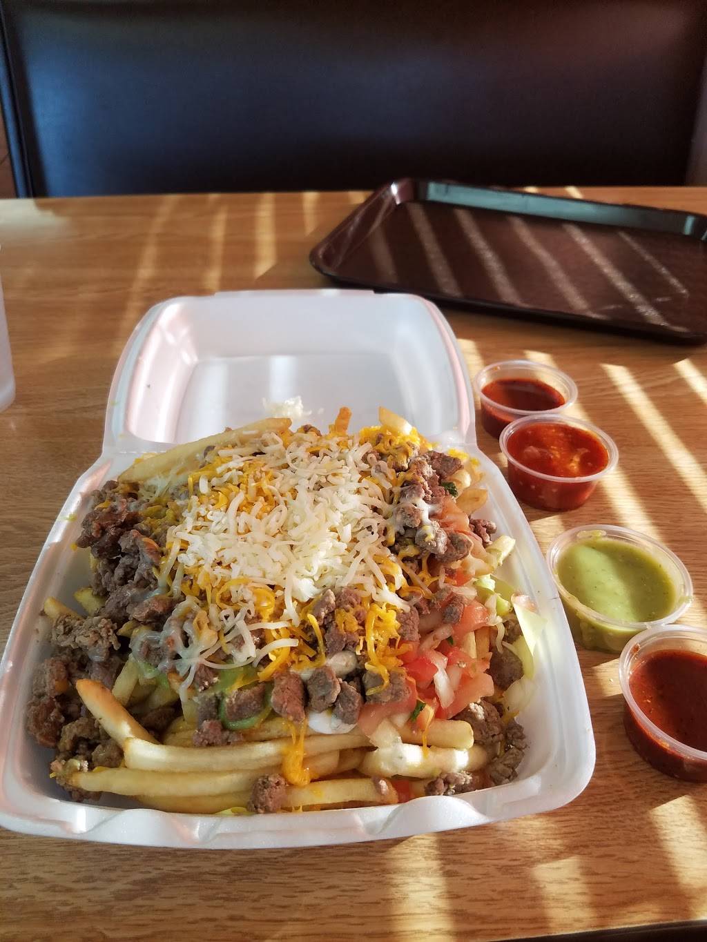 Nicos Mexican Food | restaurant | 5660 E Broadway Blvd, Tucson, AZ 85711, USA | 5207905550 OR +1 520-790-5550