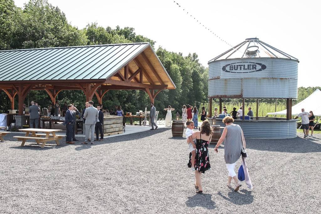 Lincoln Hill Farms |  | 3792 NY-247, Canandaigua, NY 14424, USA | 5855638846 OR +1 585-563-8846