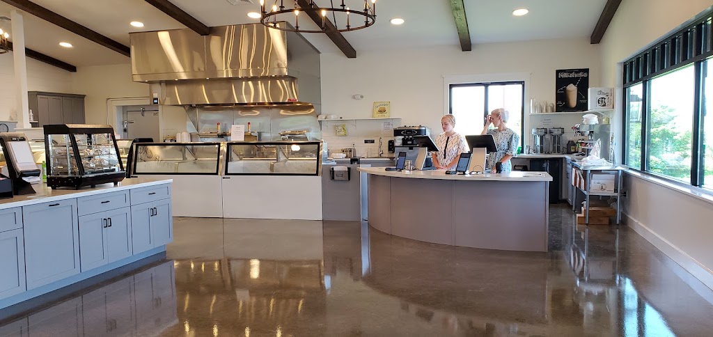 Cedar Creek Farm Market | restaurant | 5066 Division Hwy, East Earl, PA 17519, USA | 7173515220 OR +1 717-351-5220