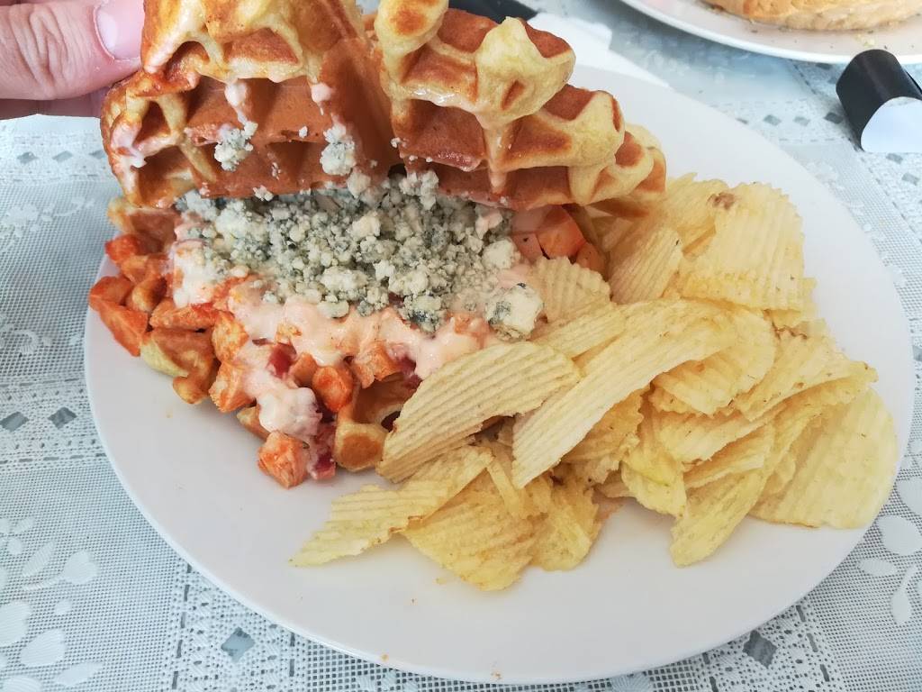 Chef Gs | restaurant | 450 W Nepessing St, Lapeer, MI 48446, USA | 8109694949 OR +1 810-969-4949