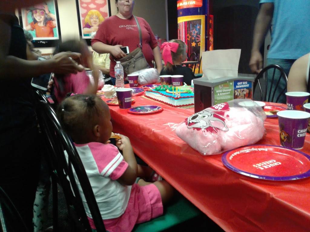 Chuck E. Cheese | restaurant | 7601 S Walker Ave, Oklahoma City, OK 73139, USA | 4056317619 OR +1 405-631-7619