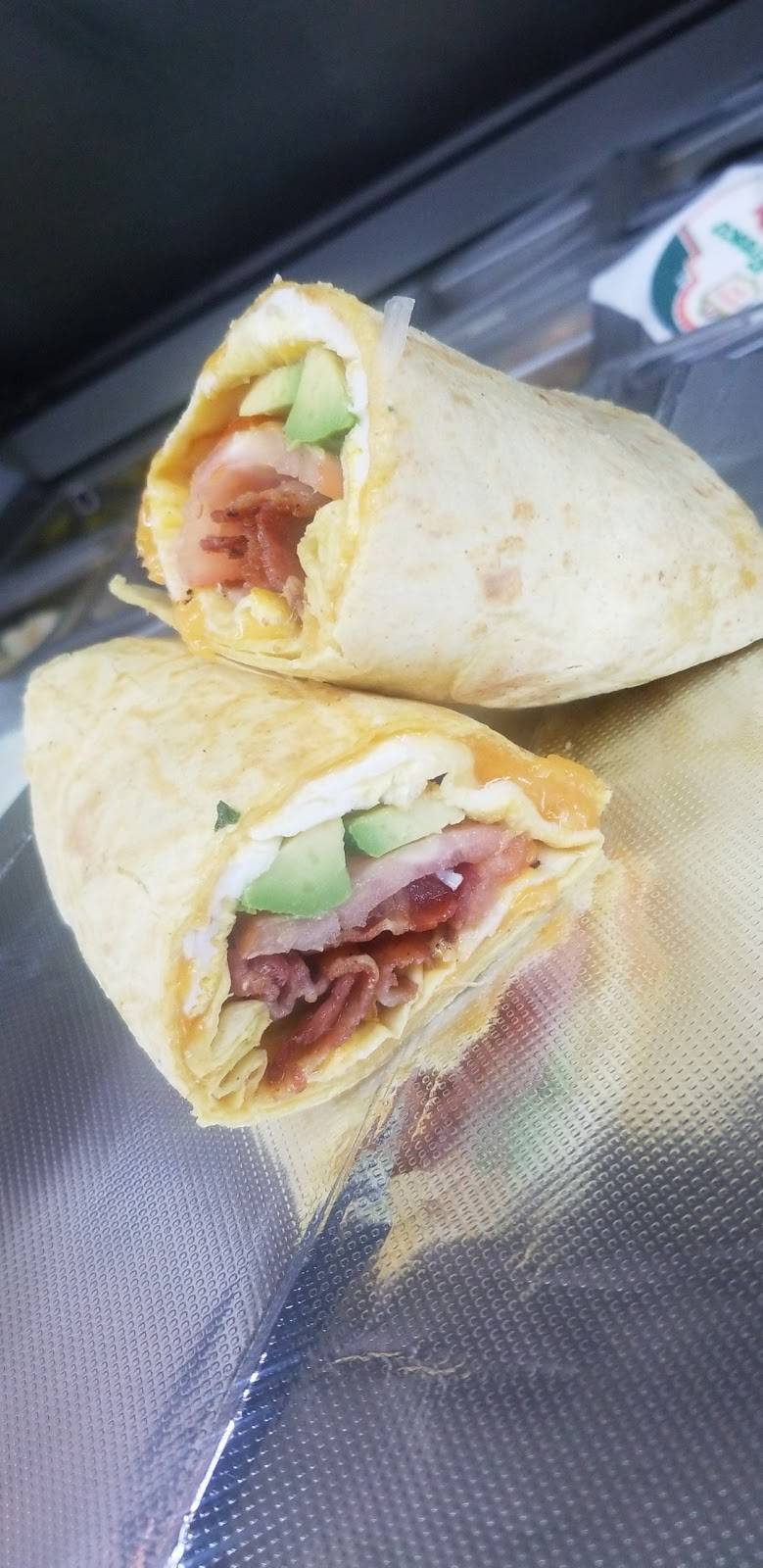 VIVA TACOS | restaurant | 41 Elizabeth St, Derby, CT 06418, United States | 2036848151 OR +1 203-684-8151