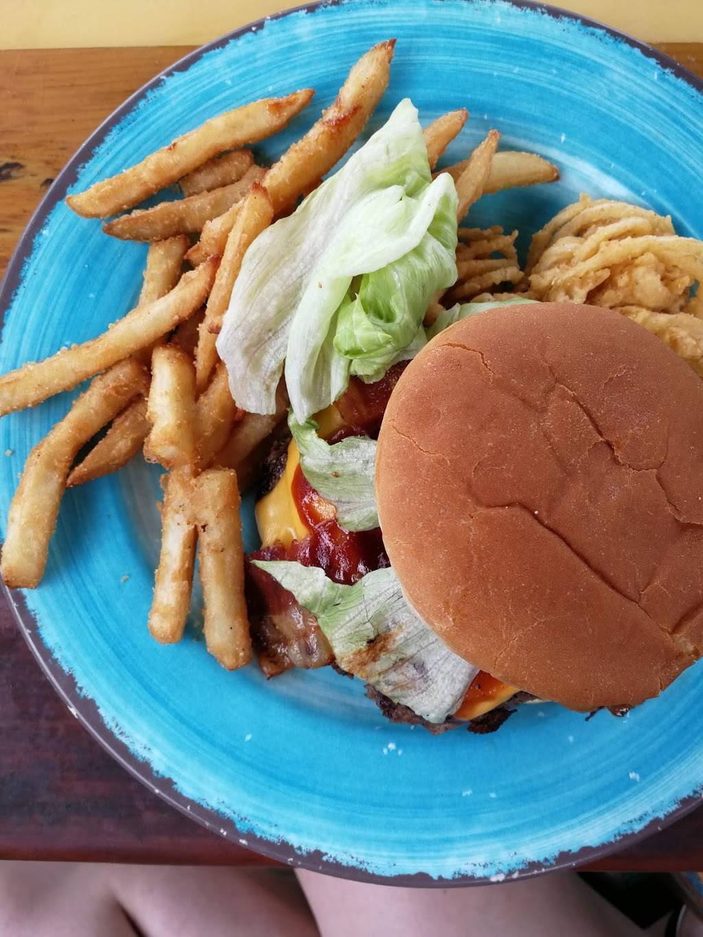 The Toasted Monkey | restaurant | 6110 Gulf Blvd, St Pete Beach, FL 33706, USA | 7273605800 OR +1 727-360-5800