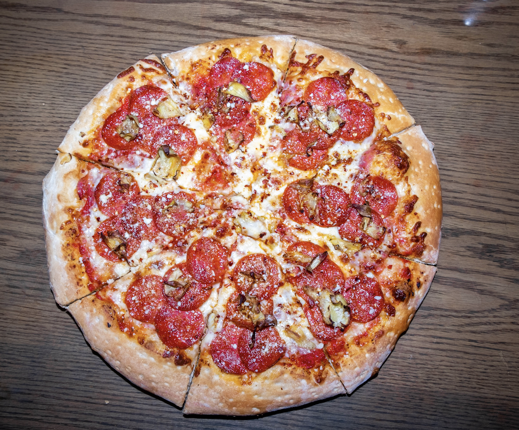 Francas Pizzeria | meal delivery | 1551 Wealthy St SE, Grand Rapids, MI 49506, USA | 6162901551 OR +1 616-290-1551