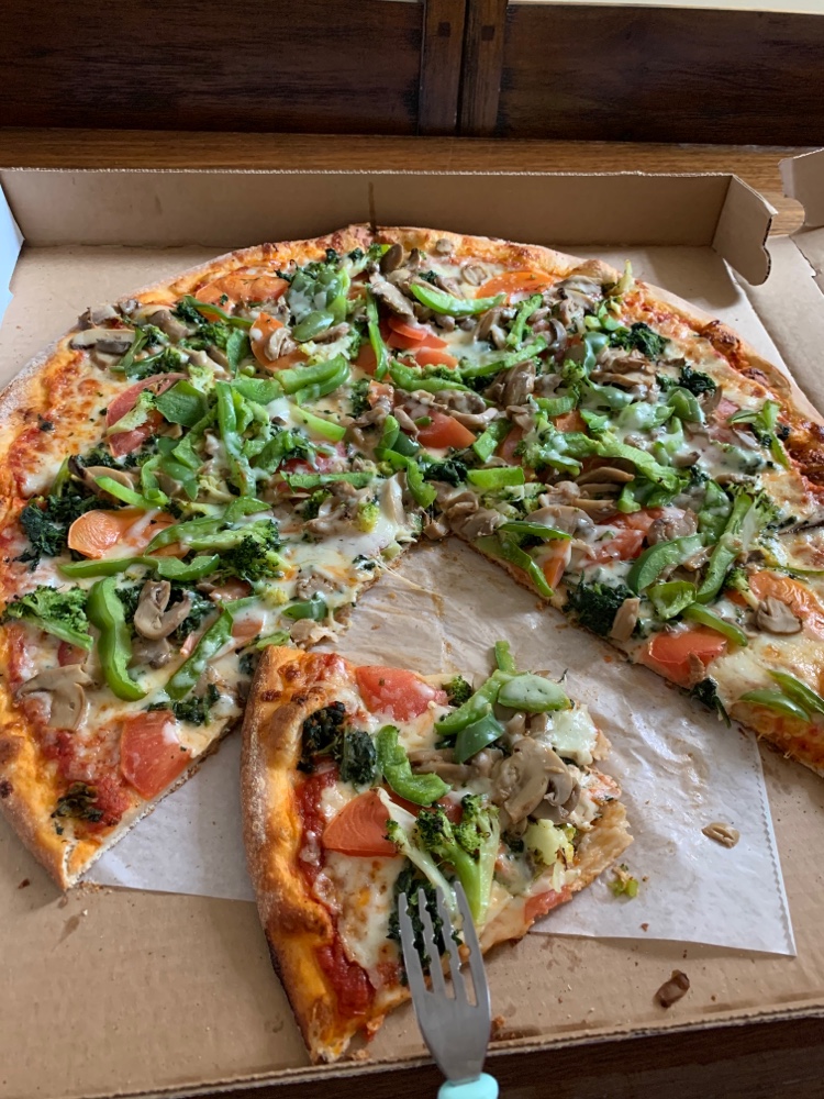 Stadium Pizza & Grill | meal delivery | 2400 S 10th St, Philadelphia, PA 19148, USA | 2157555411 OR +1 215-755-5411