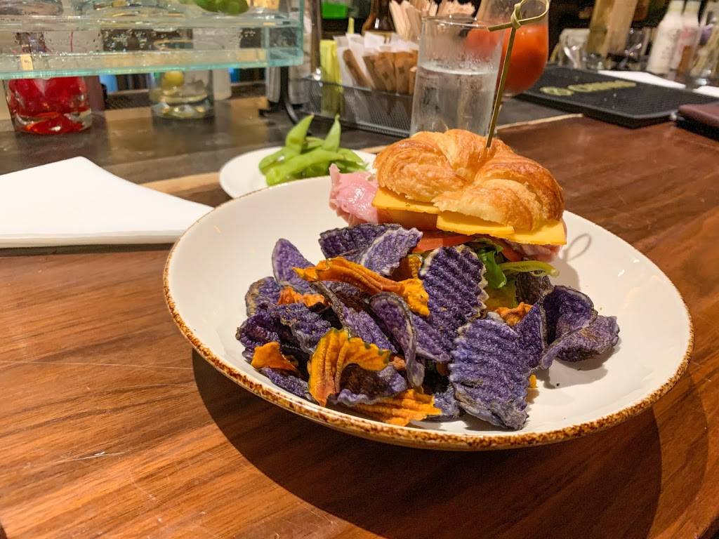 The Ahwahnee Bar | night club | Yosemite National Park, 9005 Ahwahnee Drive, Yosemite Valley, CA 95389, USA | 2093721489 OR +1 209-372-1489