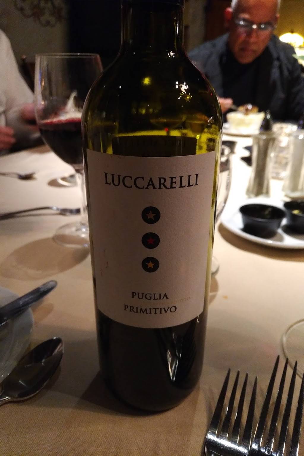 Rossinis | restaurant | 634 Grand Ave E, Chatham, ON N7L 1X6, Canada | 5193522920 OR +1 519-352-2920