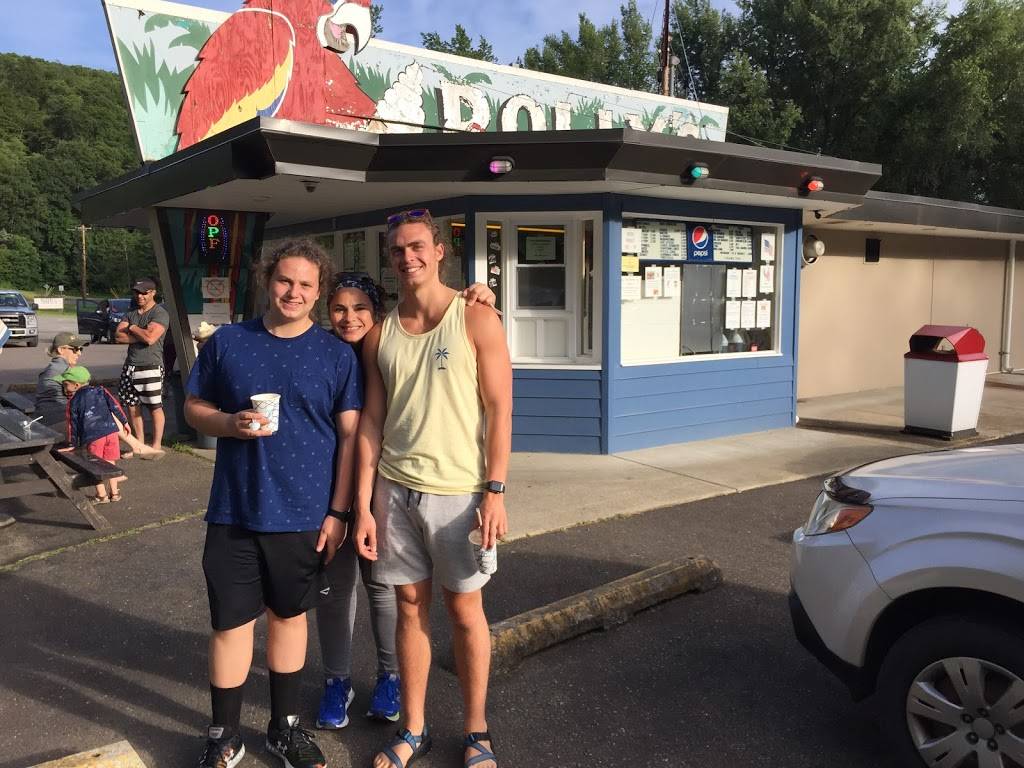 Pollys Ice Cream | restaurant | 4170 US-322, Franklin, PA 16323, USA | 8144371052 OR +1 814-437-1052