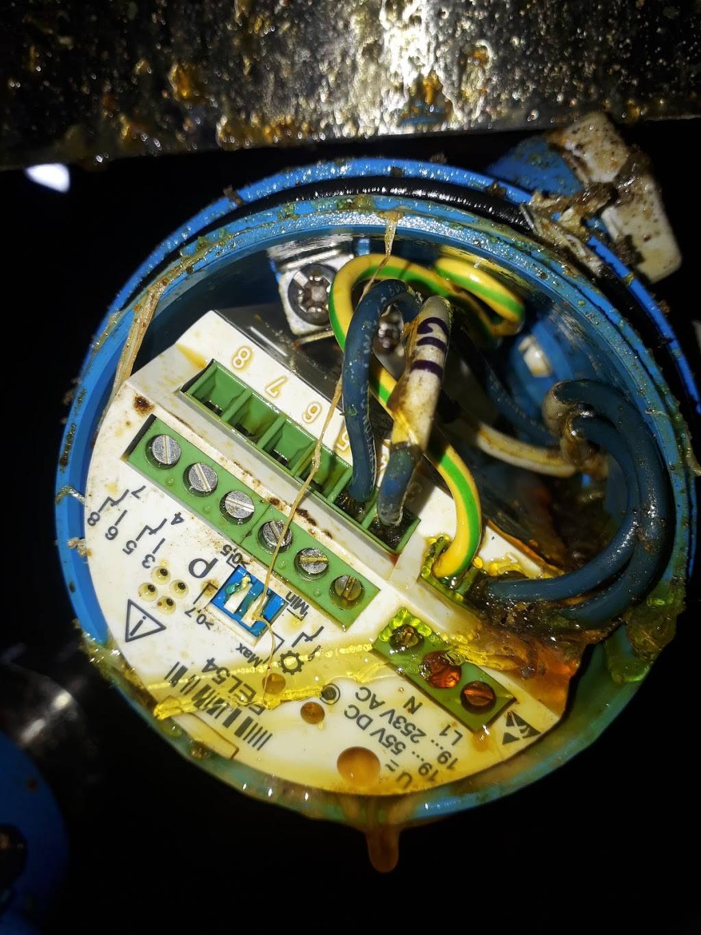 St-Arneault Inc | restaurant | 4605 Avenue Thibault, Saint-Hubert, QC J3Y 3S8, Canada | 4504450550 OR +1 450-445-0550