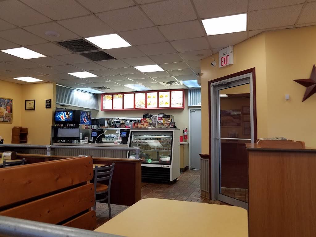 Lees Famous Recipe Chicken - Piqua | restaurant | 102 S Sunset Dr, Piqua, OH 45356, USA | 9377781220 OR +1 937-778-1220