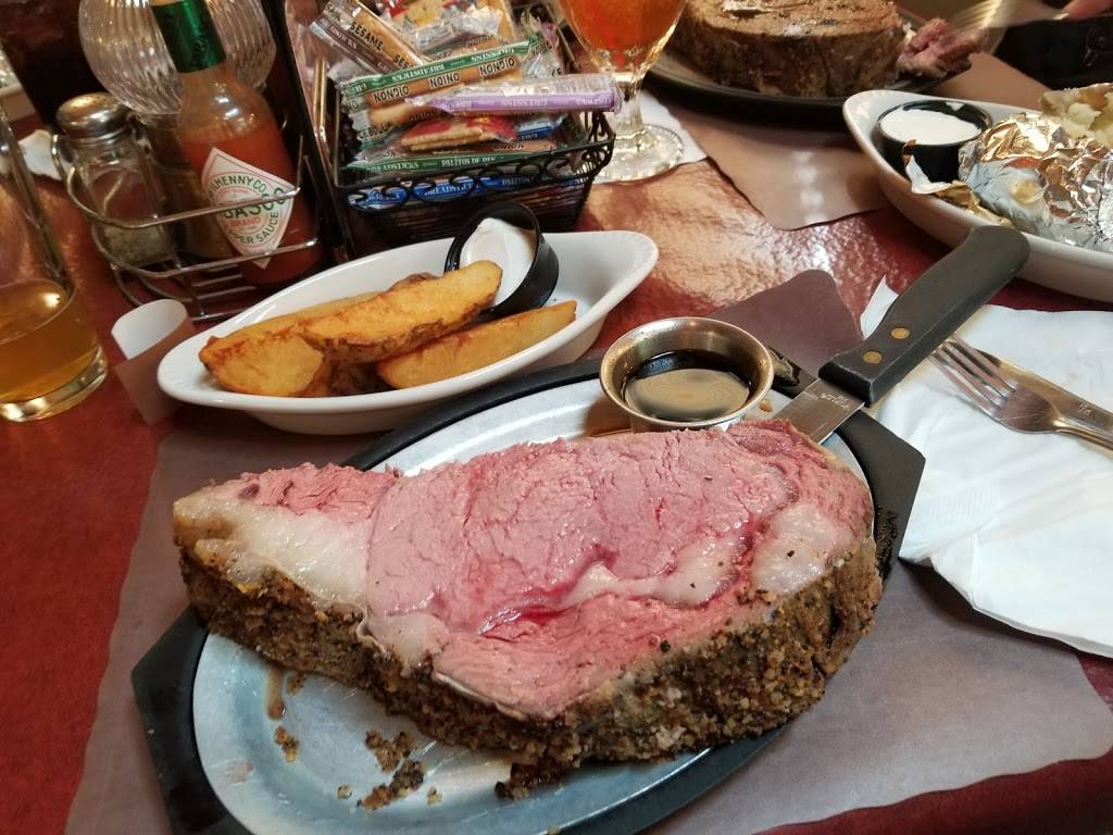 The Olde Cedar Inn | restaurant | 5802 State Hwy 144, West Bend, WI 53095, USA | 2626294400 OR +1 262-629-4400