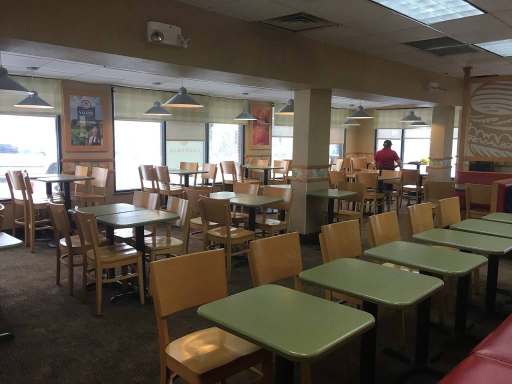 Wendys | restaurant | 220-06 Northern Blvd, Bayside, NY 11361, USA | 7182243636 OR +1 718-224-3636